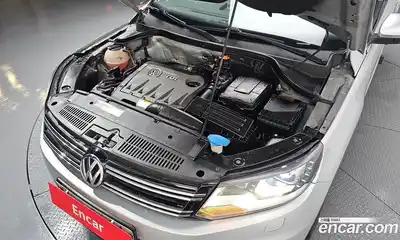 Volkswagen Tiguan 2013 2.0 гидро в Москве № 169045, миниатюра 6