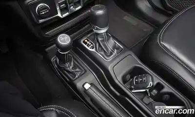 Jeep Wrangler 2023 2.0 гидро в Москве № 169470, миниатюра 8