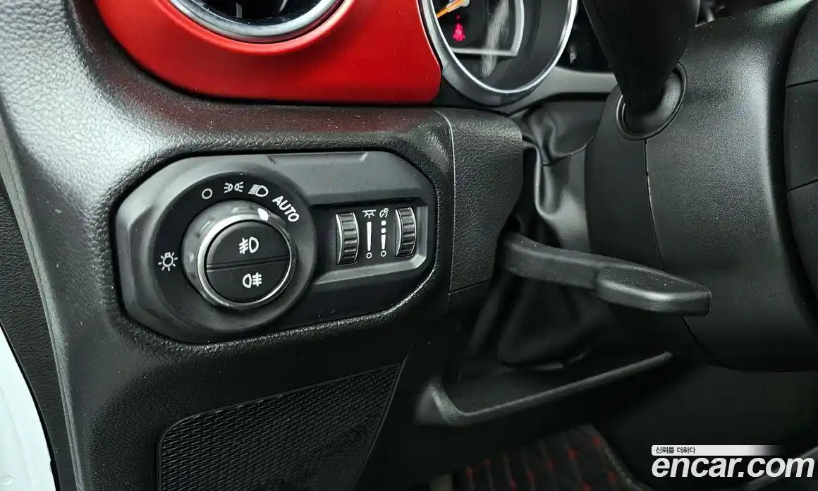 Jeep Wrangler 2023 2.0 гидро в Москве № 169504, фото 14