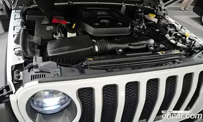 Jeep Wrangler 2023 2.0 гидро в Москве № 169504, миниатюра 6