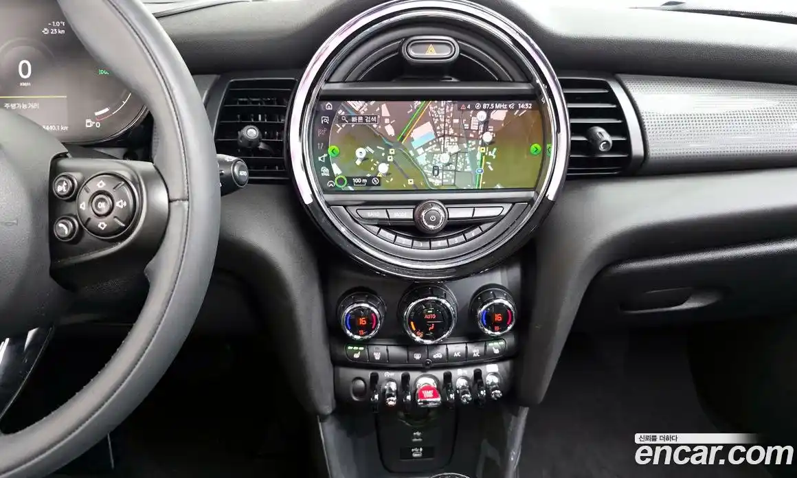 Mini Cooper 2020 1.5 гидро в Москве № 173165, фото 15