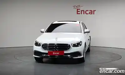 Mercedes-Benz E-Class 2022 1.9 гидро, миниатюра 3