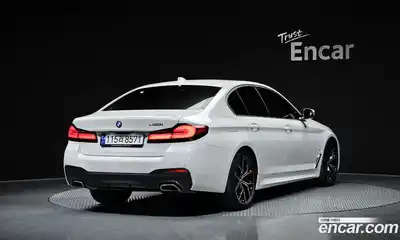 BMW 5-Series 2023 2.0 гидро в Москве № 189399, миниатюра 2