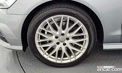 Audi A6 2018 2.0 гидро в Москве № 195928, миниатюра 5
