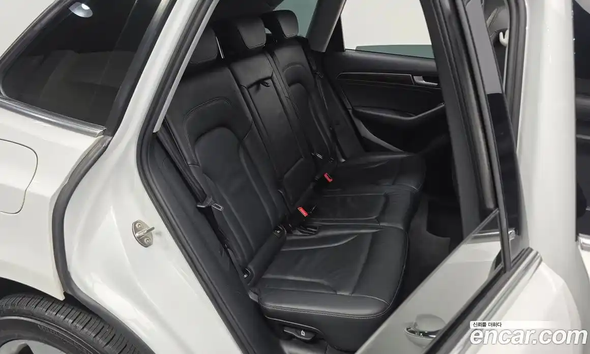 Audi Q5 2015 2.0 гидро в Москве № 196534, фото 12