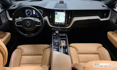 Volvo XC60 2020 2.0 гидро в Москве № 196966, миниатюра 7