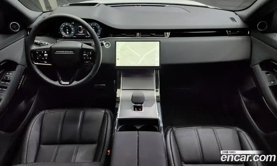 Land Rover Range-Rover Evoque 2024 2.0 гидро в Москве № 198044, фото 7