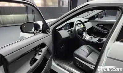 Land Rover Range-Rover Evoque 2024 2.0 гидро в Москве № 198044, миниатюра 10