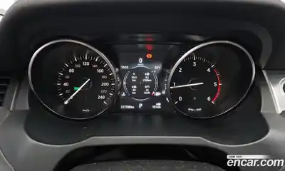 Land Rover Range-Rover Evoque 2017 2.0 гидро в Москве № 198146, миниатюра 8