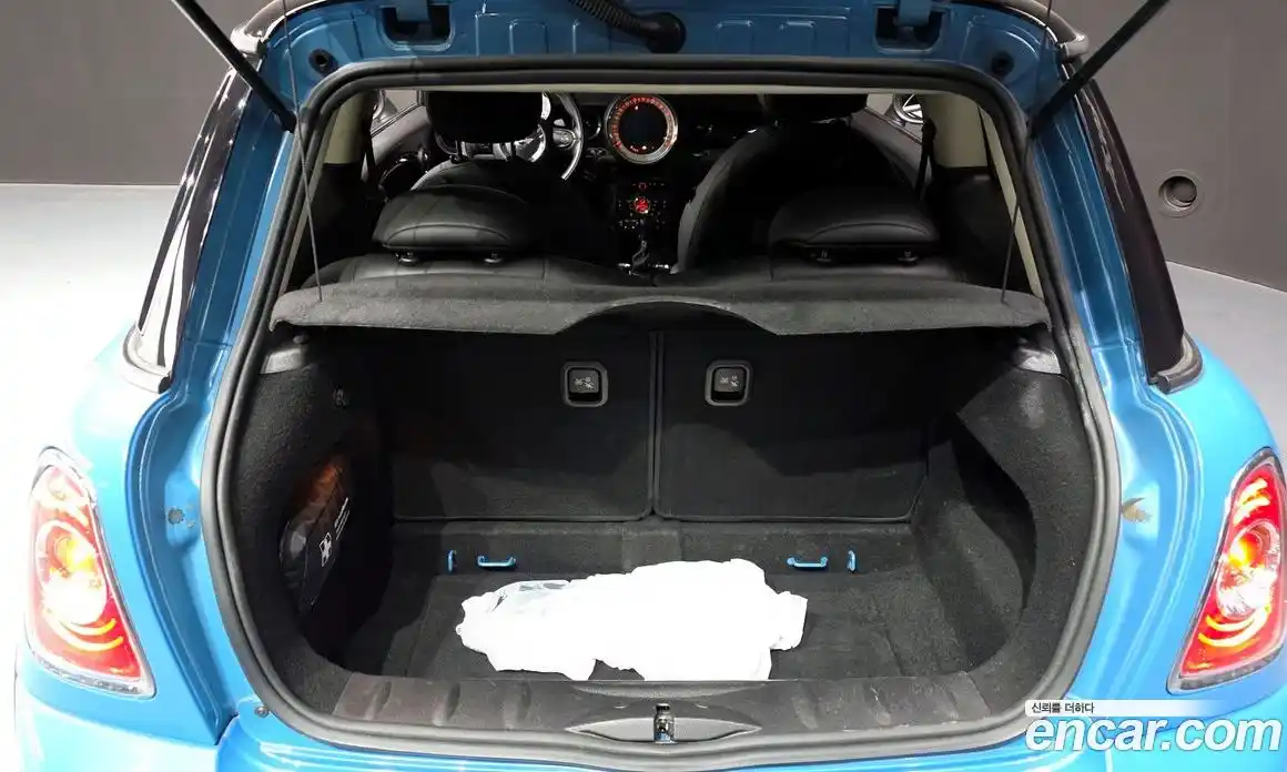 Mini Cooper 2013 2.0 гидро в Москве № 198314, фото 20