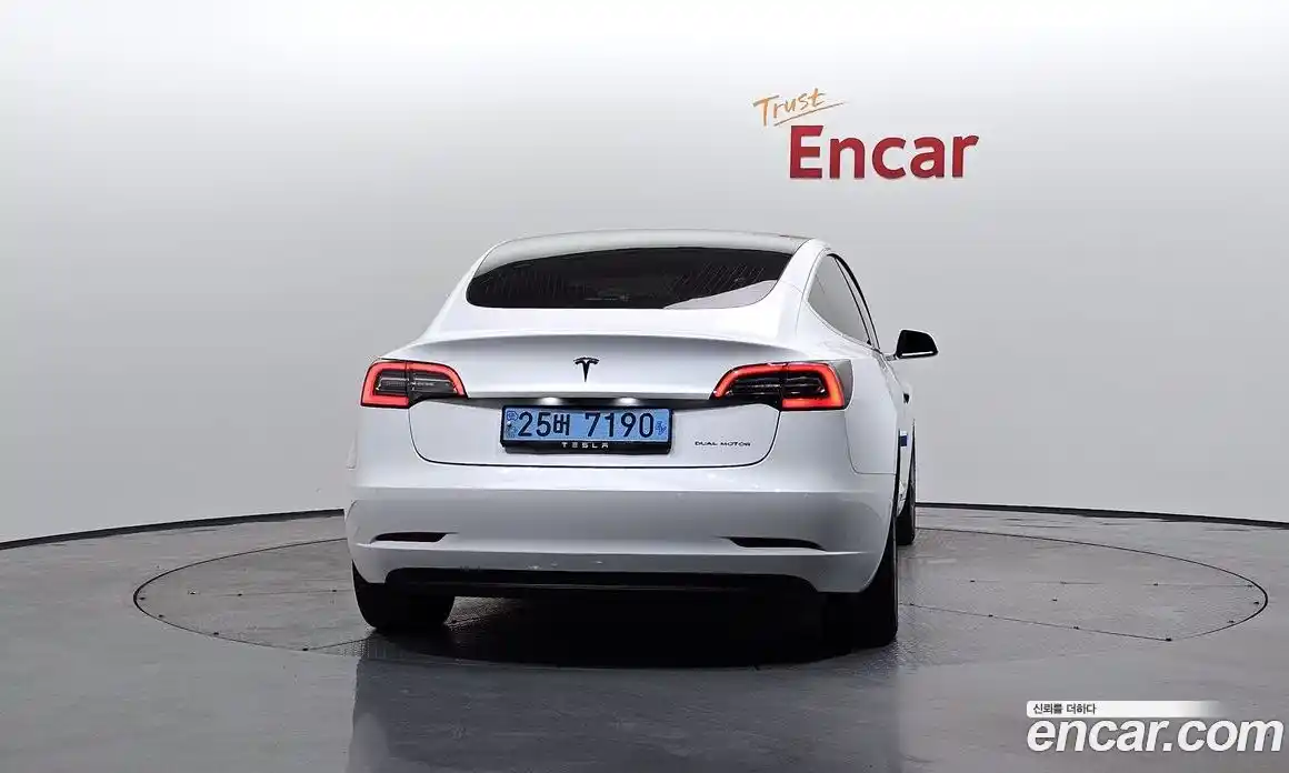 Tesla Model 3 2020 0.2 гидро в Москве № 198538, фото 4