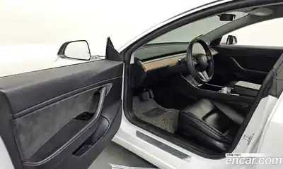 Tesla Model 3 2020 0.2 гидро в Москве № 198538, миниатюра 10