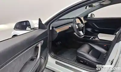 Tesla Model 3 2021 0.2 гидро в Москве № 198545, миниатюра 10