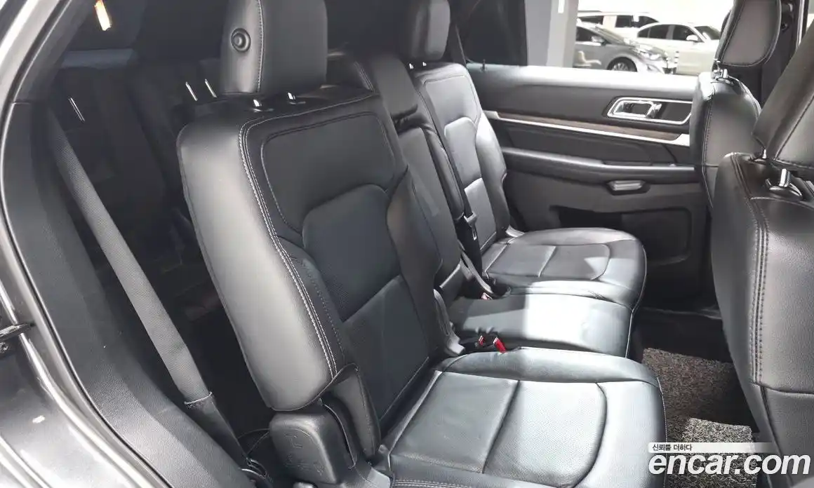 Ford Explorer 2019 2.3 гидро в Москве № 199818, фото 12