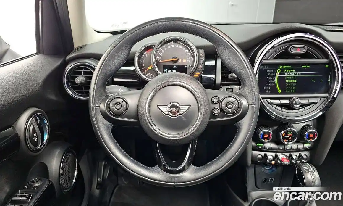 Mini Cooper 2016 1.5 гидро в Москве № 207479, фото 13