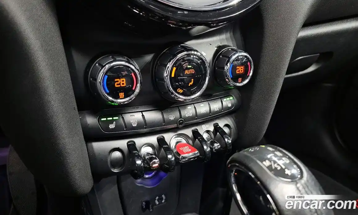 Mini Cooper 2016 1.5 гидро в Москве № 207479, фото 15