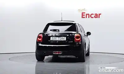 Mini Cooper 2016 1.5 гидро в Москве № 207479, миниатюра 4