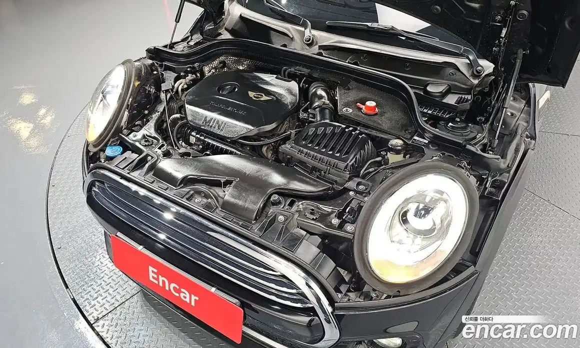 Mini Cooper 2016 1.5 гидро в Москве № 207479, фото 6