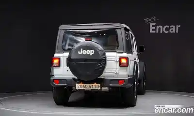 Jeep Wrangler 2019 2.0 гидро в Москве № 215487, миниатюра 4