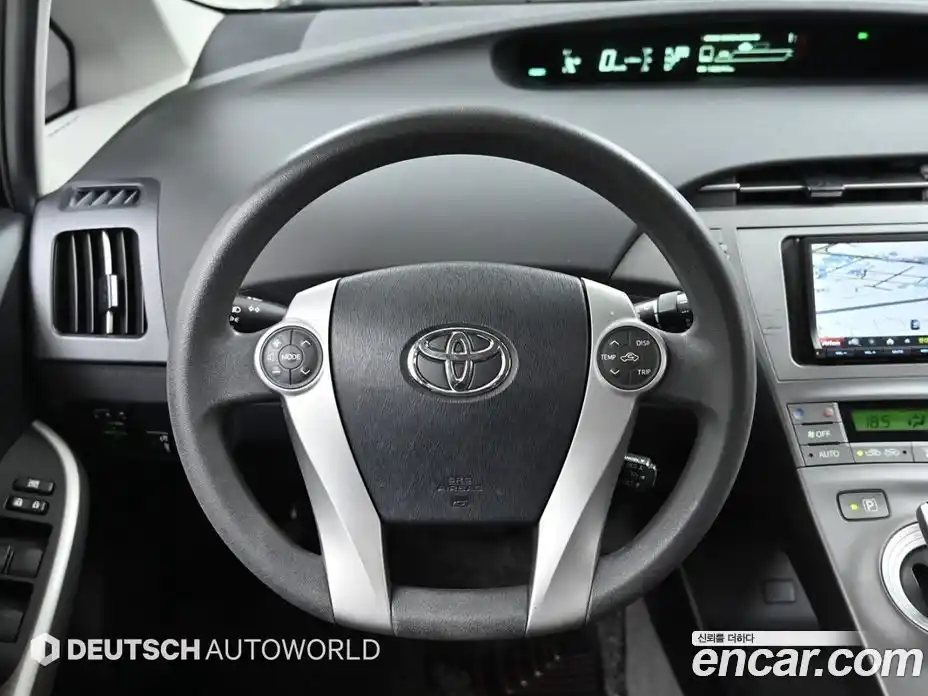 Toyota Prius 2013 1.8 гидро в Москве № 215523, фото 13