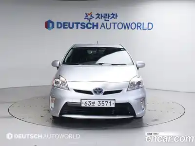 Toyota Prius 2013 1.8 гидро в Москве № 215523, миниатюра 3