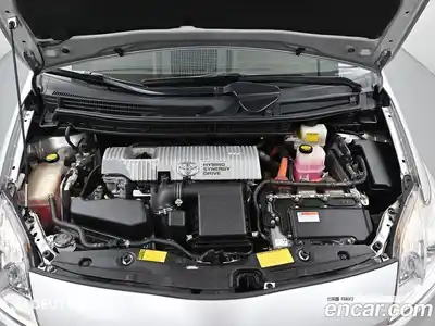 Toyota Prius 2013 1.8 гидро в Москве № 215523, миниатюра 6