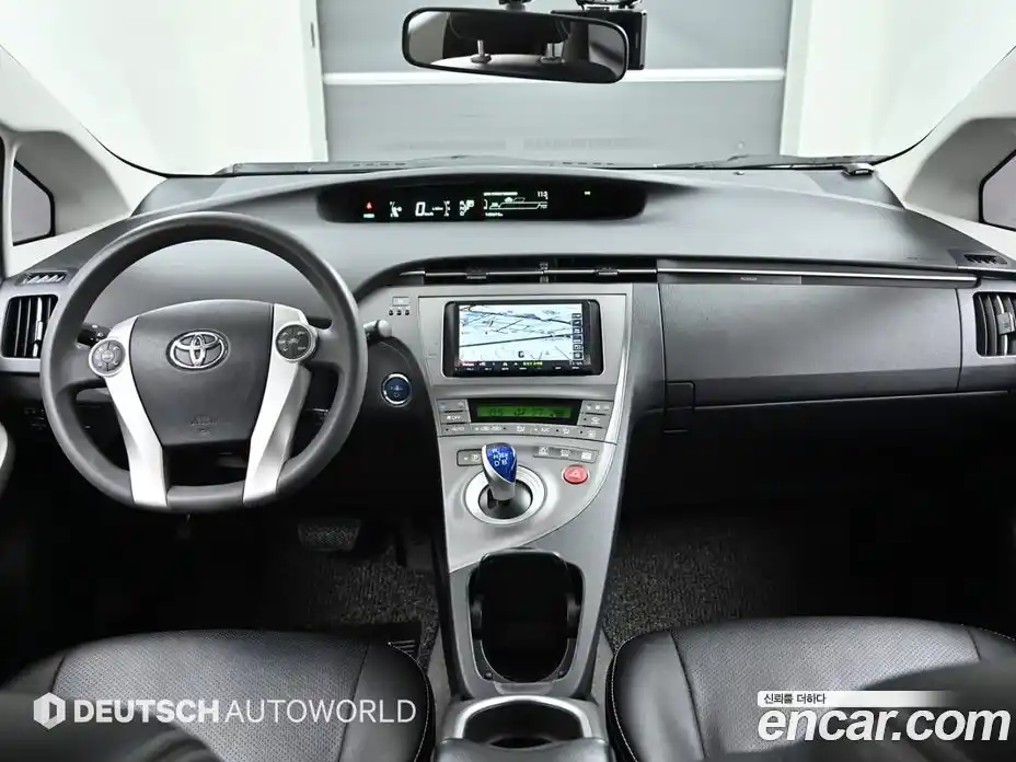Toyota Prius 2013 1.8 гидро в Москве № 215523, фото 7