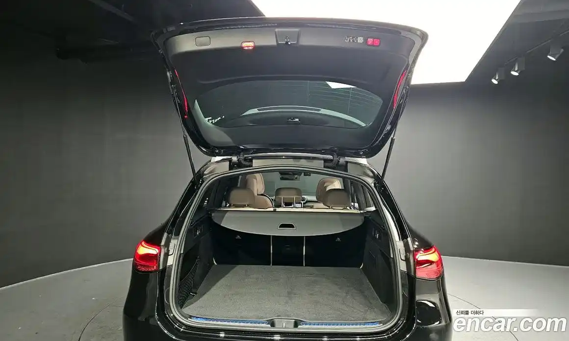 Mercedes-Benz GLC-Class 2025 2.0 гидро в Москве № 215936, фото 20