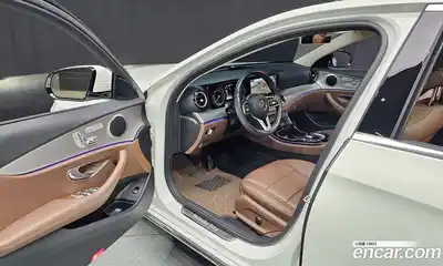 Mercedes-Benz E-Class 2019 2.0 гидро, миниатюра 11