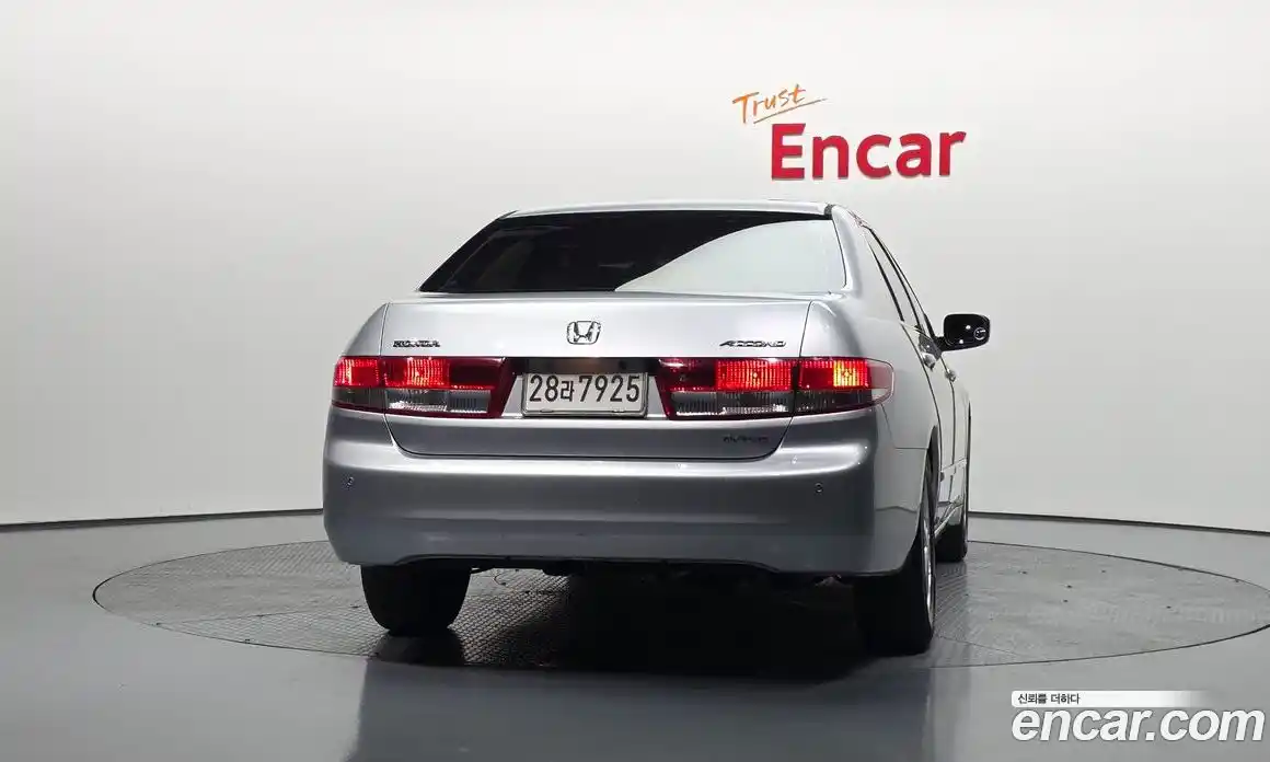 Honda Accord 2004 2.4 гидро в Москве № 229516, фото 4