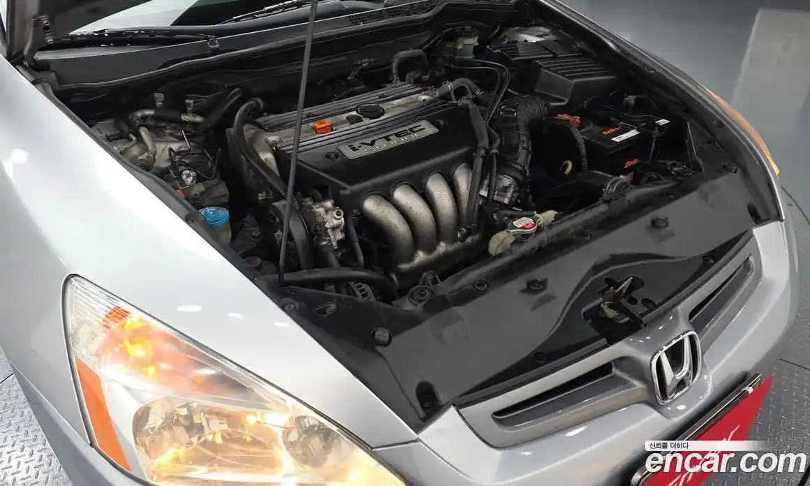 Honda Accord 2004 2.4 гидро в Москве № 229516, фото 6
