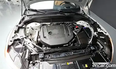 Volvo XC60 2021 2.0 гидро в Москве № 230385, миниатюра 6