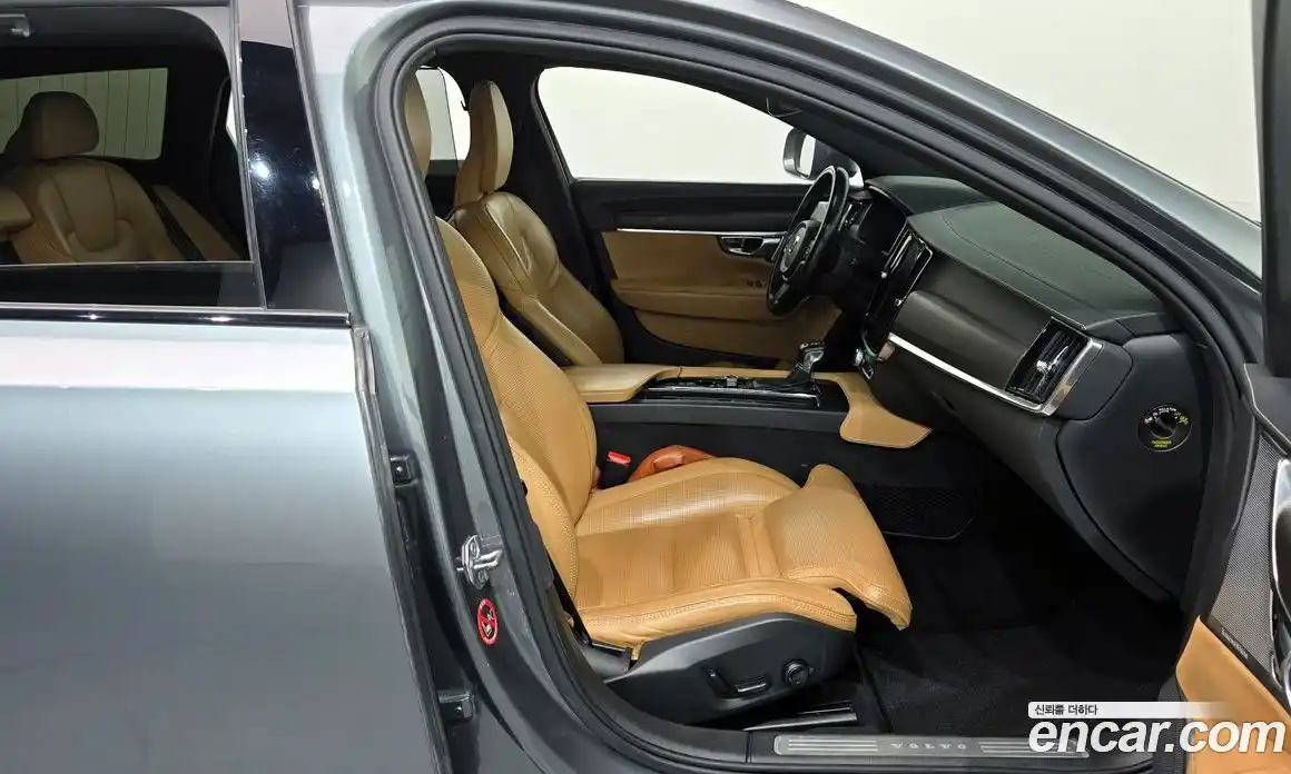 Volvo V90 2019 2.0 гидро в Москве № 230616, фото 11