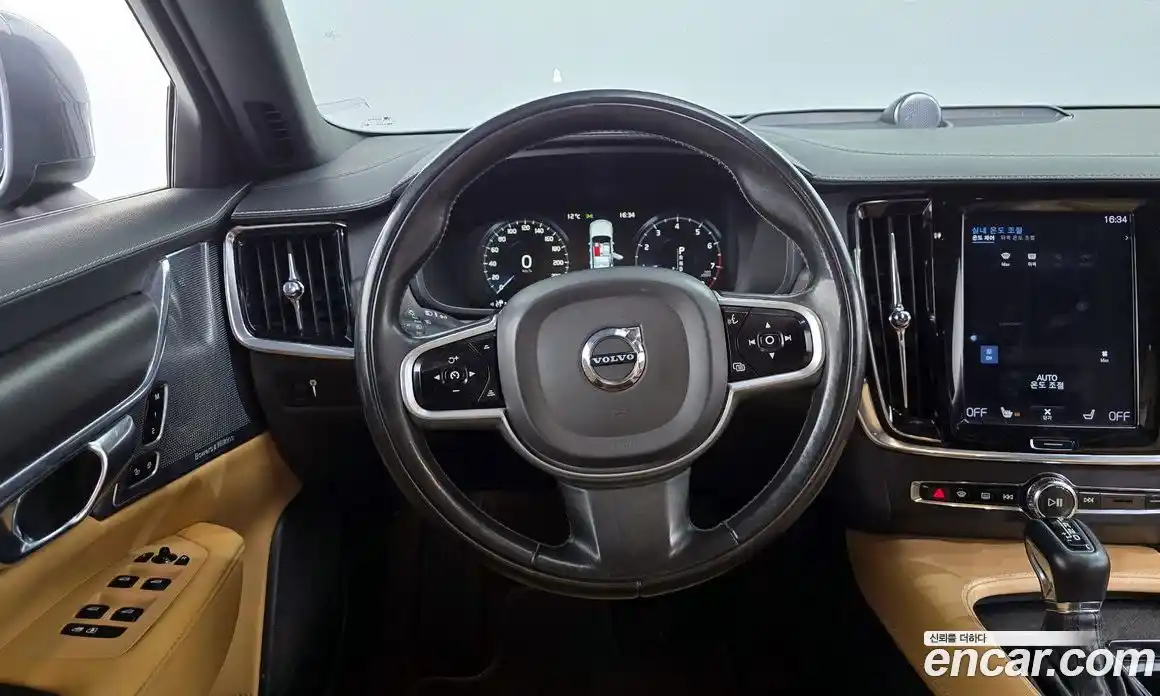 Volvo V90 2019 2.0 гидро в Москве № 230616, фото 13