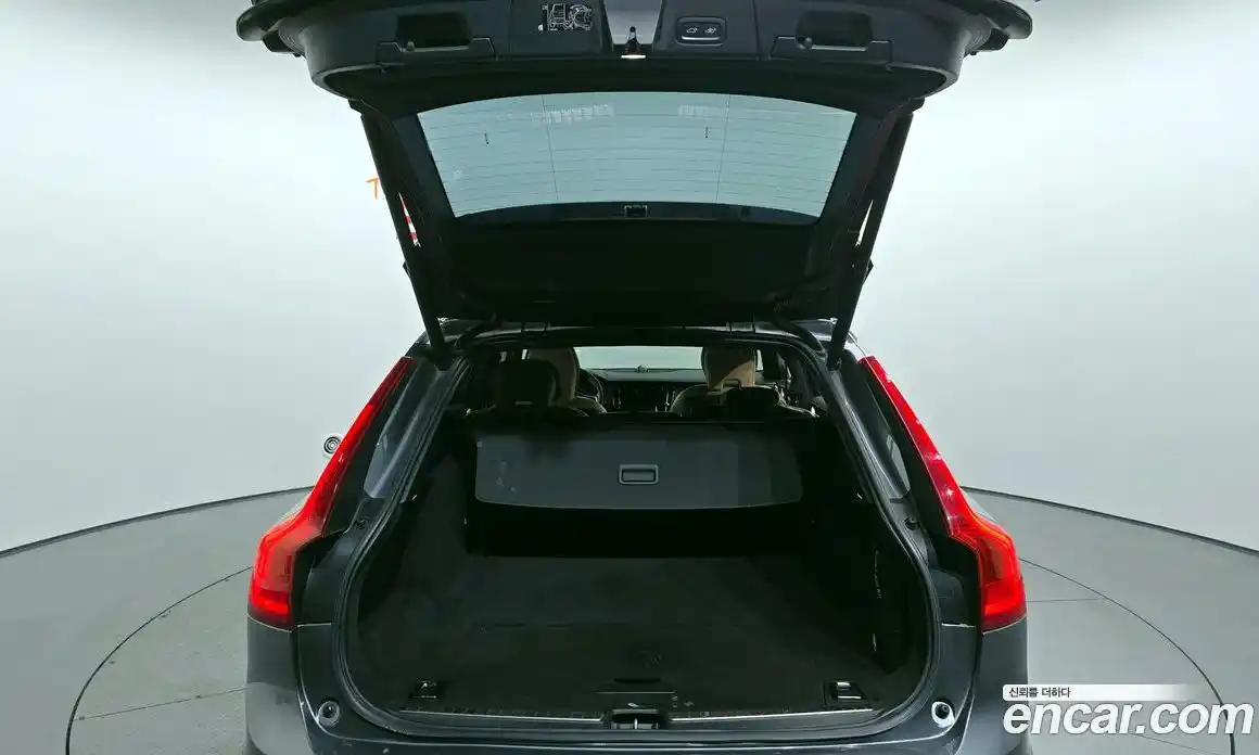 Volvo V90 2019 2.0 гидро в Москве № 230616, фото 20