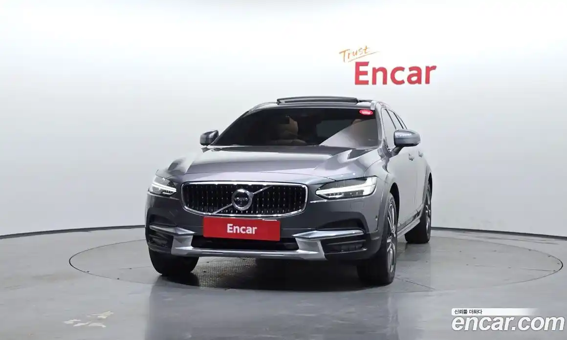 Volvo V90 2019 2.0 гидро в Москве № 230616, фото 3