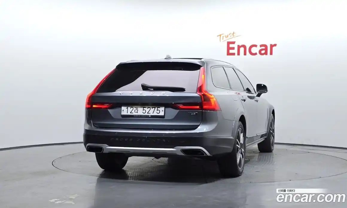 Volvo V90 2019 2.0 гидро в Москве № 230616, фото 4