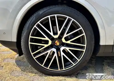 Porsche Cayenne 2024 3.0 гидро в Москве № 231029, миниатюра 5