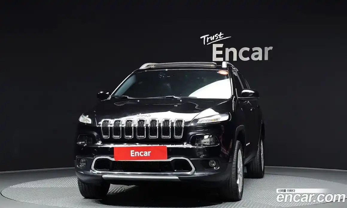 Jeep Cherokee 2016 2.2 гидро в Москве № 232771, фото 3