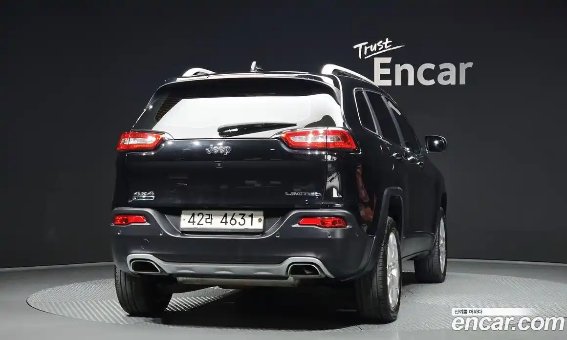 Jeep Cherokee 2016 2.2 гидро в Москве № 232771, фото 4