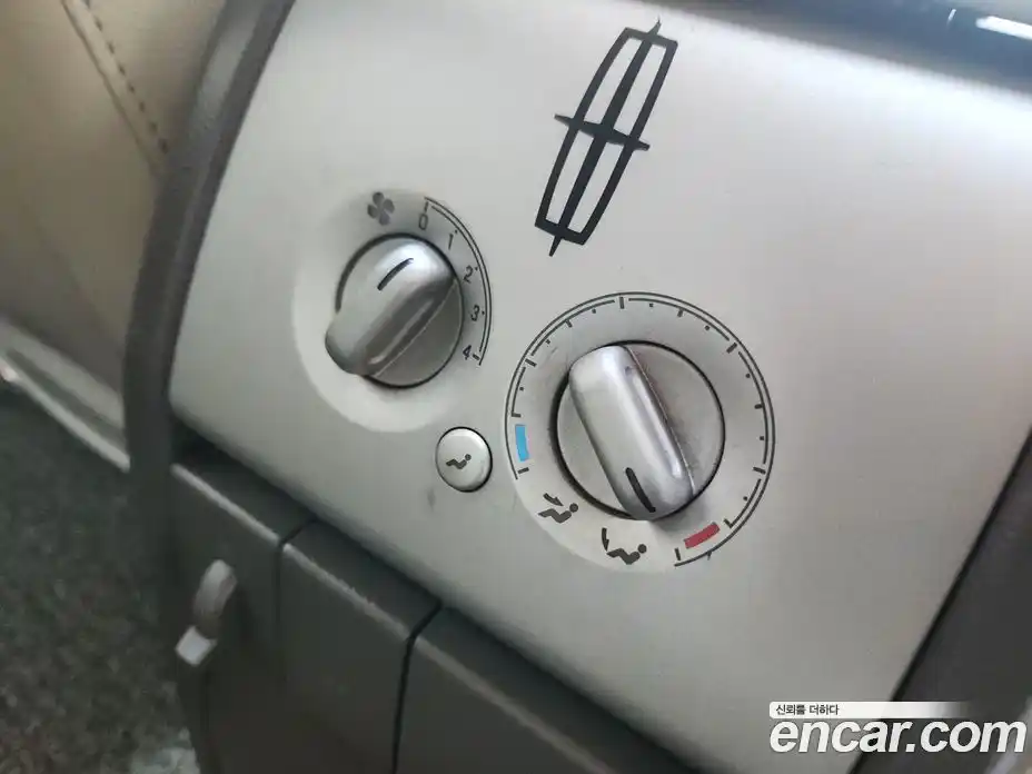 Lincoln Aviator 2004 4.6 гидро в Москве № 234842, фото 11