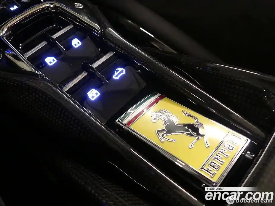 Ferrari SF90 2022 4.0 гидро в Москве № 239402, фото 18