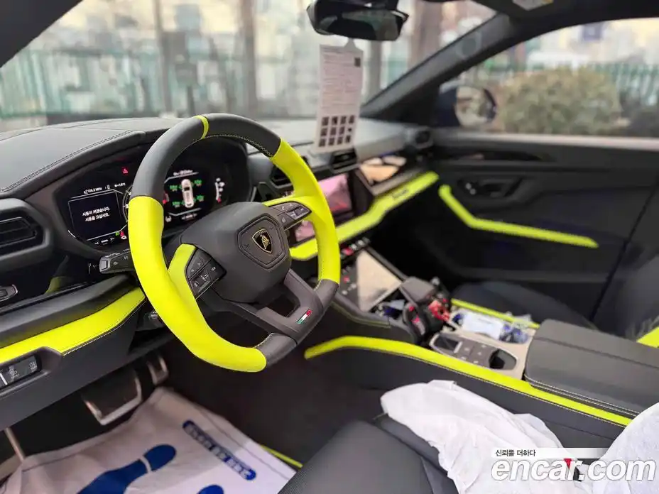 Lamborghini Urus 2026 4.0 гидро в Москве № 246347, фото 8