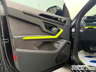 Lamborghini Urus 2026 4.0 гидро в Москве № 246347, миниатюра 9