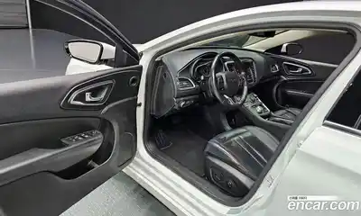 Chrysler 200 2015 2.4 гидро в Москве № 249088, миниатюра 11