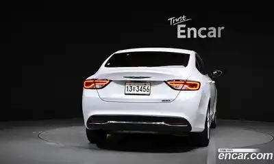 Chrysler 200 2015 2.4 гидро в Москве № 249088, миниатюра 4