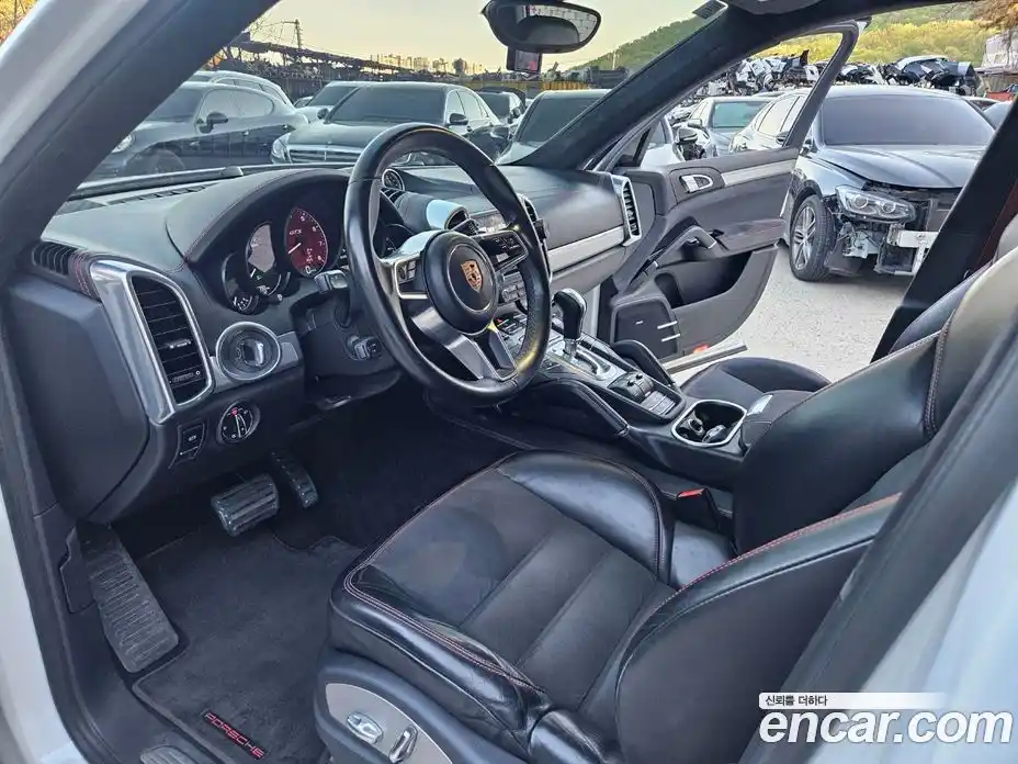 Porsche Cayenne 2018 3.6 гидро в Москве № 252393, фото 9