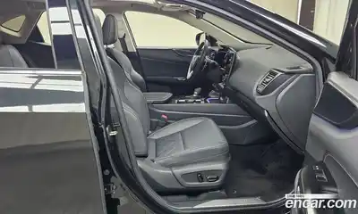 Lexus NX 2024 2.5 гидро в Москве № 253971, миниатюра 11