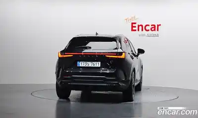 Lexus NX 2024 2.5 гидро в Москве № 253971, миниатюра 4