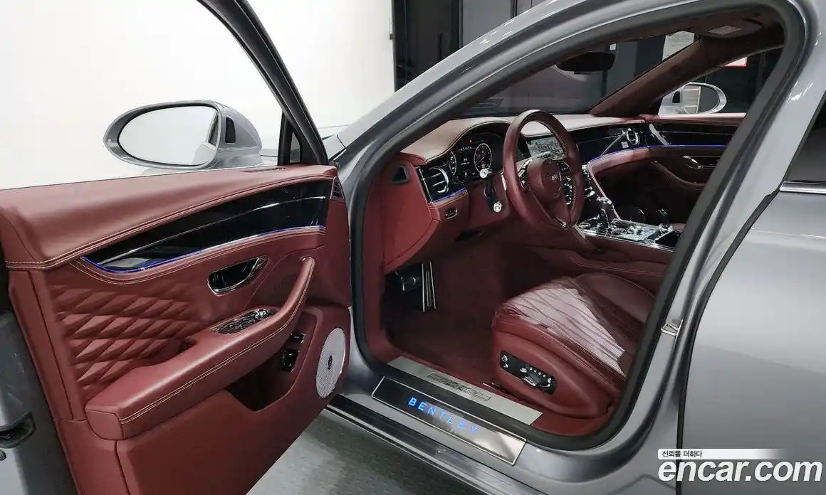 Bentley Flying Spur 2020 6.0 гидро в Москве № 256616, фото 10